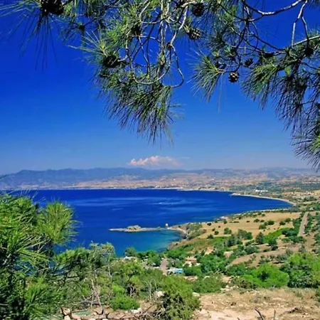The Ultimate 5 Star Holiday In Close To The Beach 1324 *